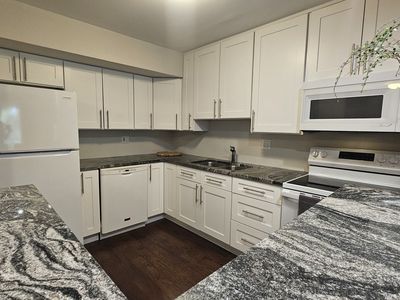 831 S Dwyer Ave, Arlington Heights, IL, 60005