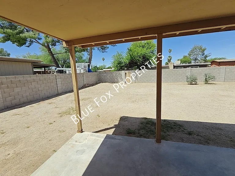 2618 S Camino Seco — Photo 22