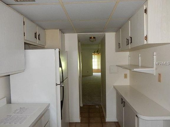 5th image of 400 El Camino Dr APT 106