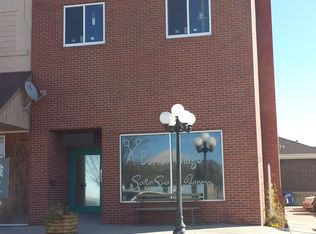 100 N Broadway St, Princeton, MO 64673