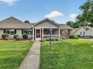 643 Kensington Dr, Heath, OH 43056