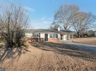 30 Vickie Dr, Hiram, GA 30141