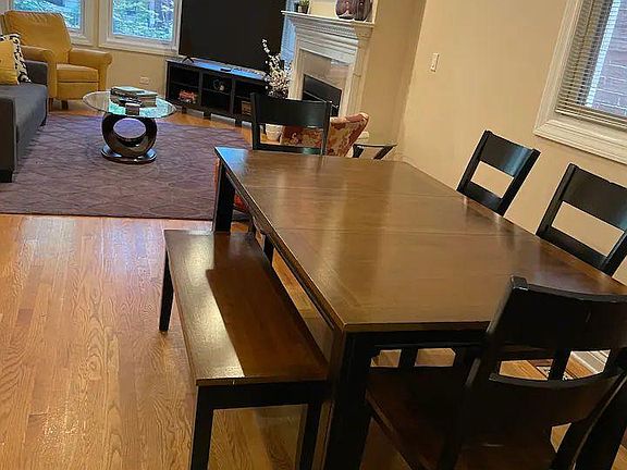 5th image of 3316 N Lakewood Ave #1