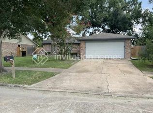 10311 Towneview Dr, Sugar Land, TX 77498