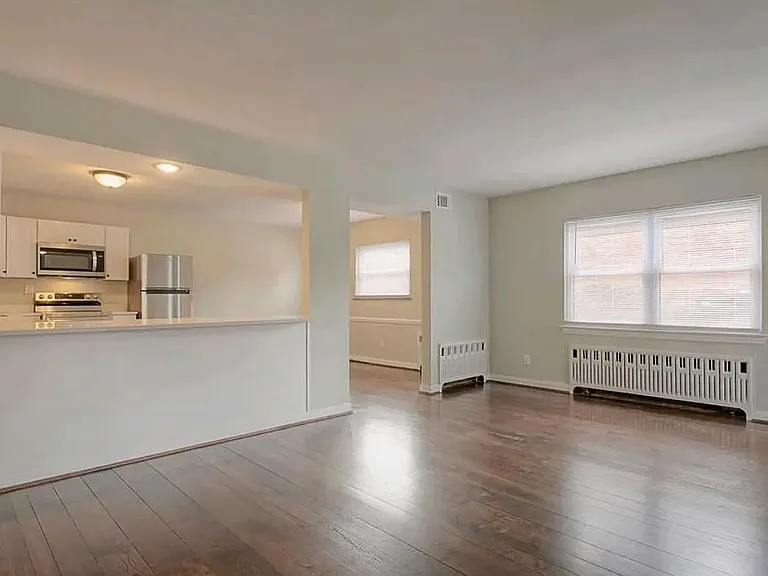 944 Ellison Ave #1 — Photo 3