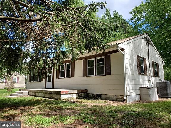 2nd image of 30441 Cannon Dr
