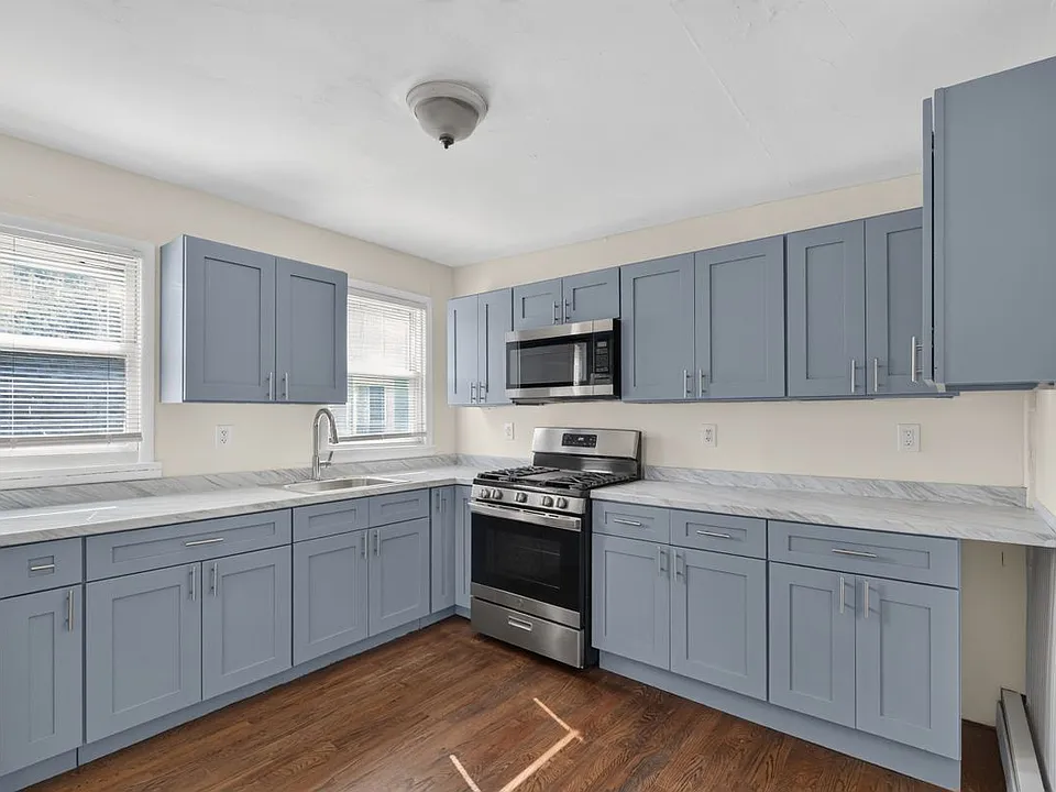 40-44 Vine St #3