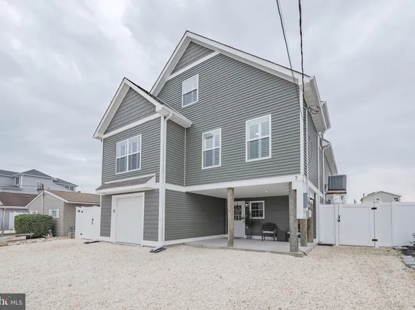 7 W Thames Rd, Little Egg Harbor, NJ 08087