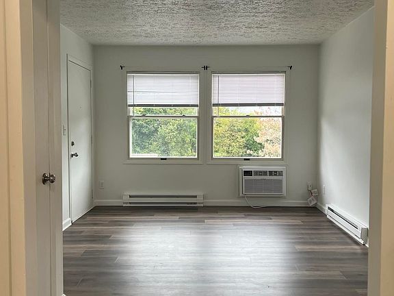 2nd image of 705 E Bullock St #D