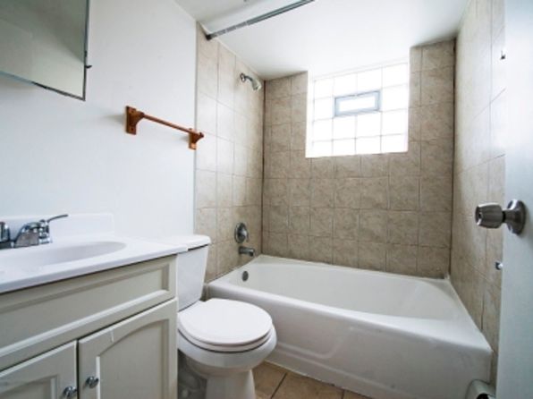 14031 S School St #4575