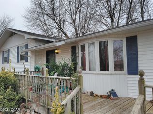 8045 County Road 164, Carthage, MO 64836