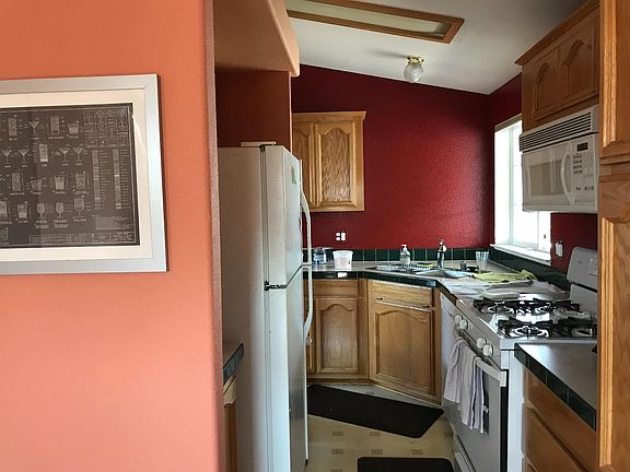 3rd image of 2135 Little Orchard St Spc 65