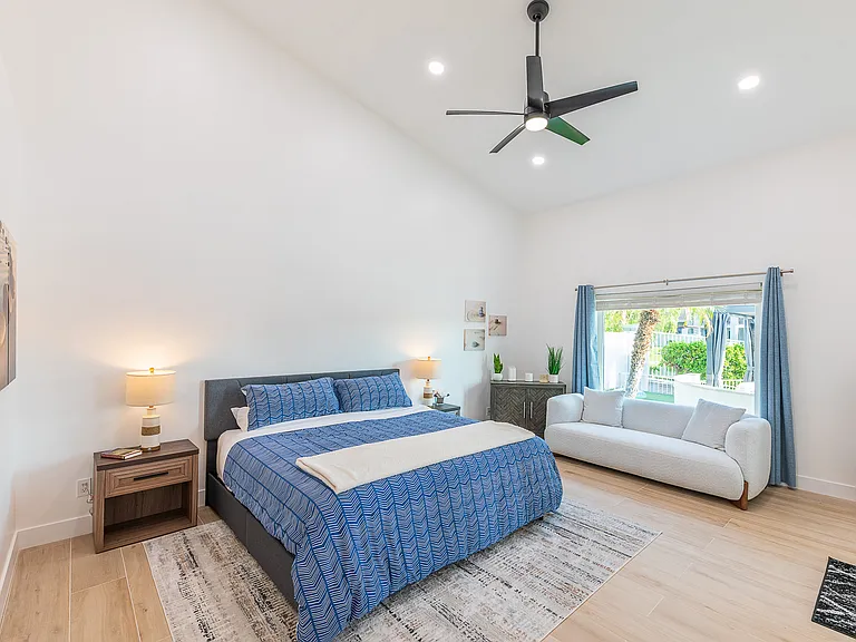 1710 E Queen Palm Dr — Photo 11