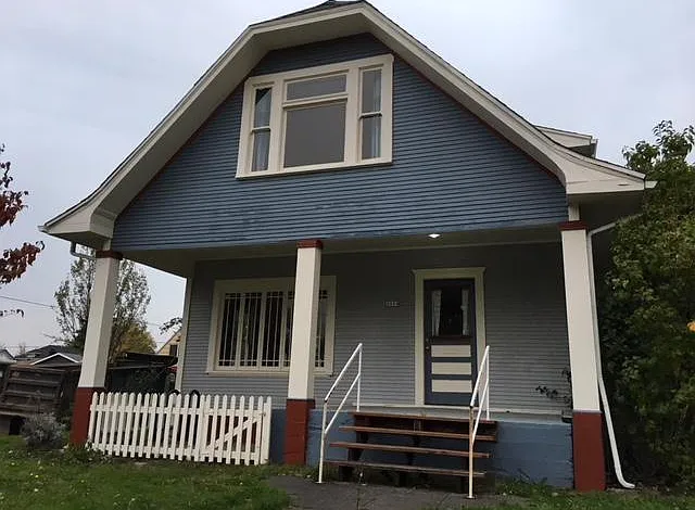 4004 SE 62nd Ave — Photo 1
