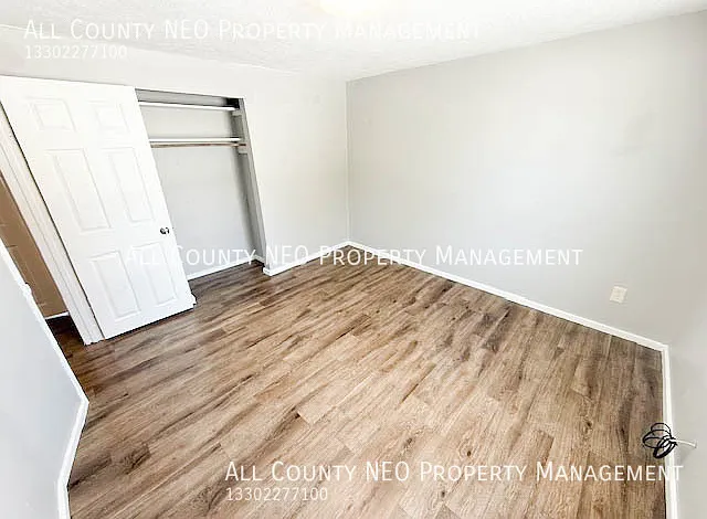 9584 Greenmeadow Rd #C — Photo 16