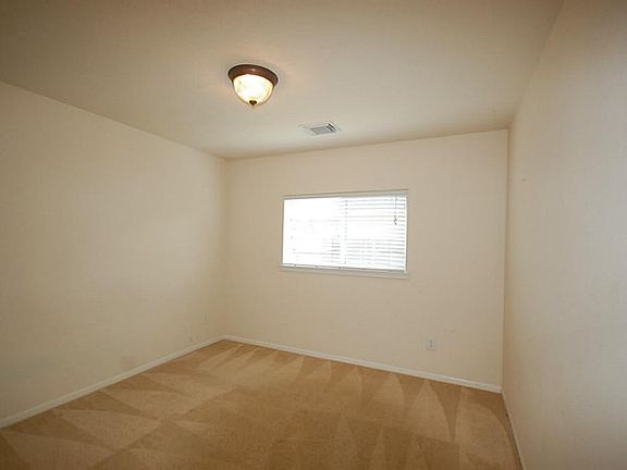 3rd image of 7708 Waterlilly Ln