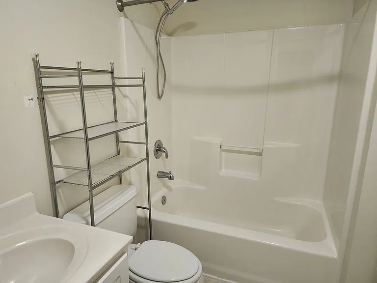 251 Mullen St — Photo 11
