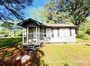 114 Pike Ave, Jacksonville, AR 72076