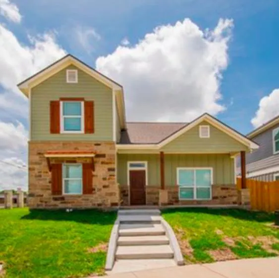 4 bed, 4.5 bath, 1954 sqft, $3,600 — Photo 1