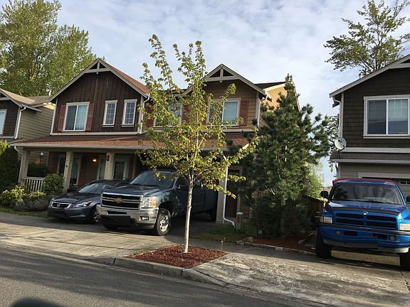 3rd image of 247 Bondgard Ave E