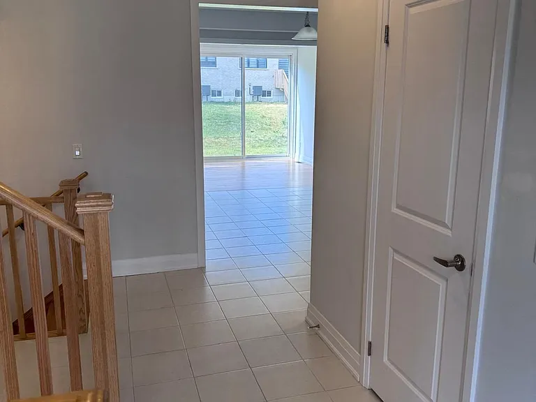 141 Cole Ter — Photo 13