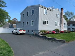 82 Fisher St, Westwood, MA 02090