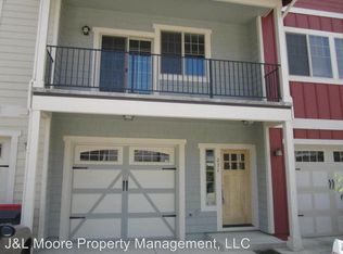 231 Cherry Bark Ln, Medford, OR
