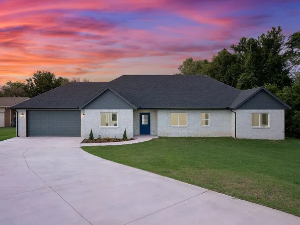 9717 NW 10th St, Oklahoma City, OK 73130