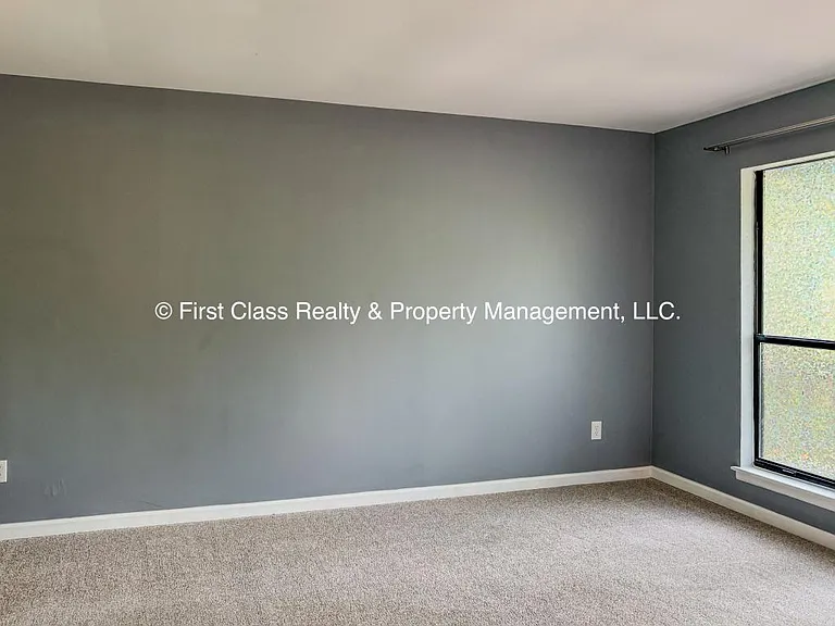 8015 Tiburon Cir — Photo 51