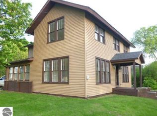 103 S Lincoln St, Saint Louis, MI 48880