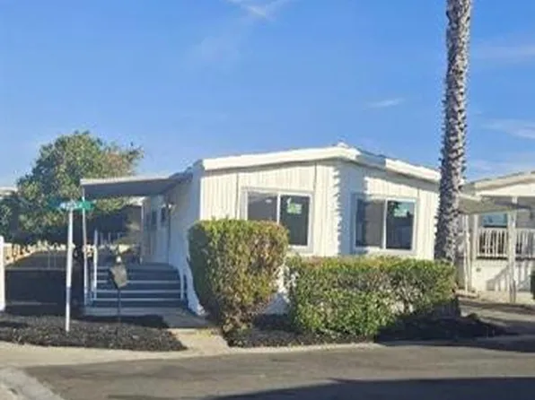 8600 N West Ln #136, Stockton, CA 95210