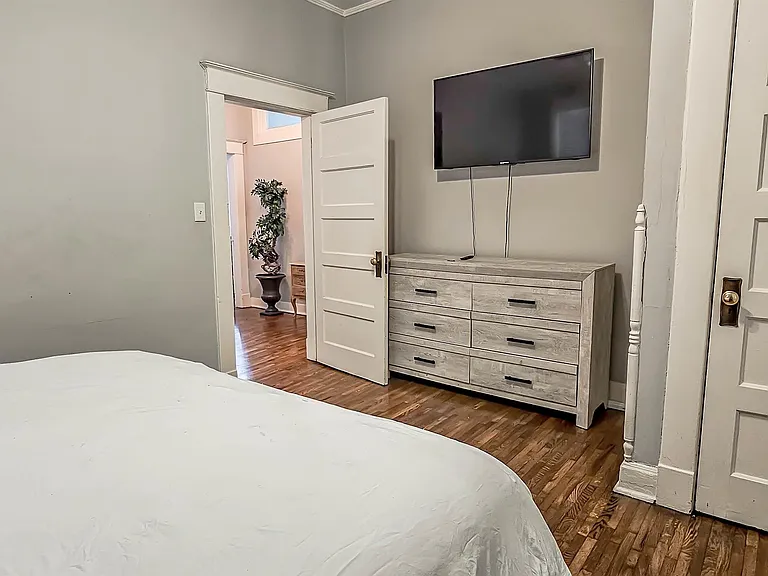 1389 Agnes Pl — Photo 18