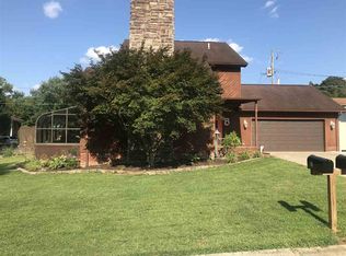 5 Lee Rd, Huntington, WV 25704