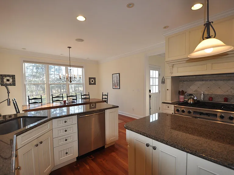 163 Taconic Rd — Photo 17