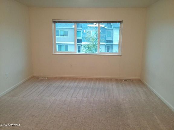 4th image of 11285 Business Blvd