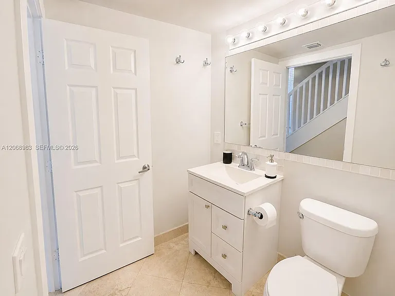 2069 S Ocean Dr #Townhouse 18 — Photo 15