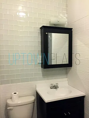 Rented by Uptown Flats LLC | media 8