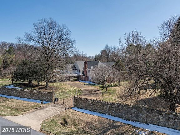2nd image of 10616 Barn Wood Ln