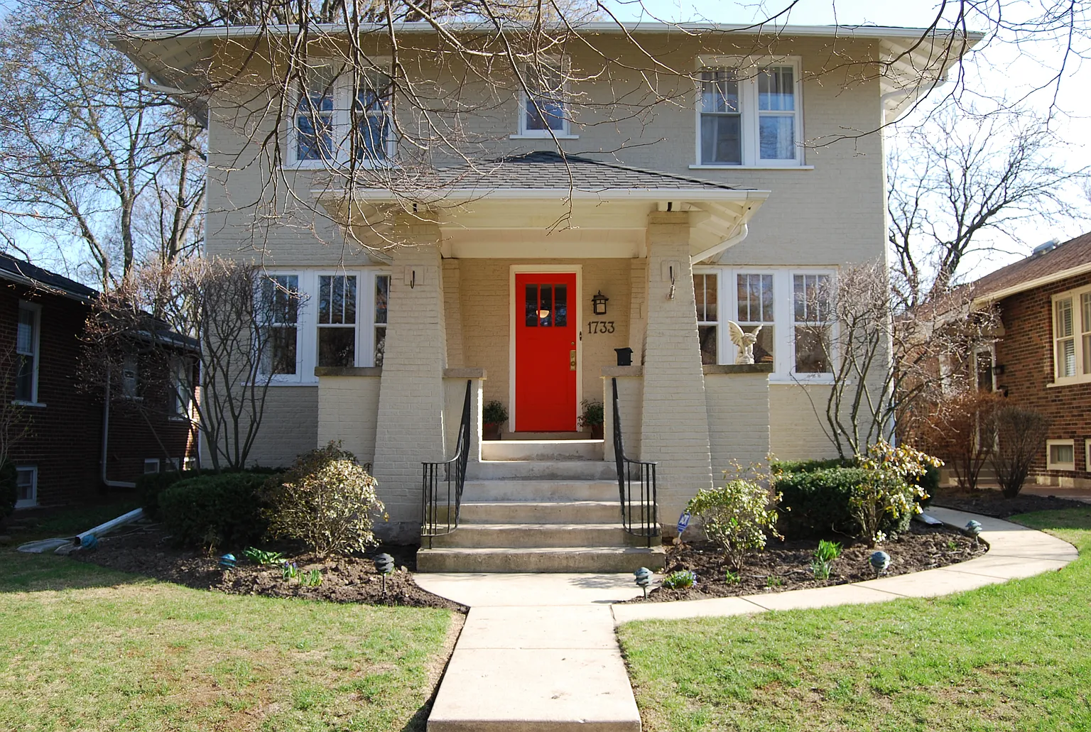 1733 Washington Ave photo 1