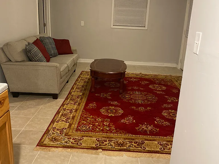 811 Pineland Dr — Photo 14