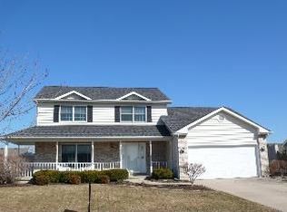 1224 Creekview Dr, Crown Point, IN 46307