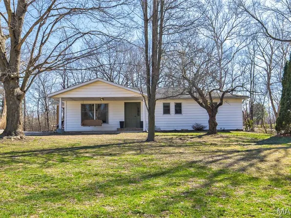 17628 Little Piasa Rd, Dow, IL 62022