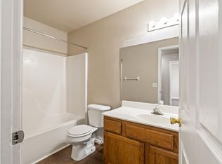 2910 Dawn Ct #C, Siloam Springs, AR 72761