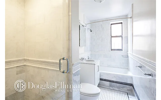 Rented by Douglas Elliman | media 35