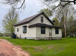 8391 Veedum St, Pittsville, WI 54466