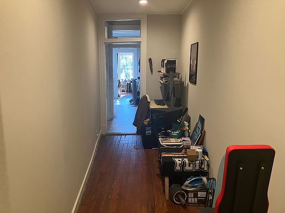 5th image of 2113 Grove Ave APT 2
