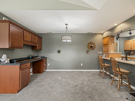 3rd image of 1706 Kingwood Ct