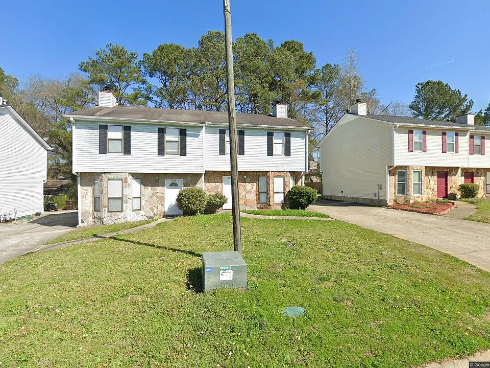 3600 N Hopkins Ct