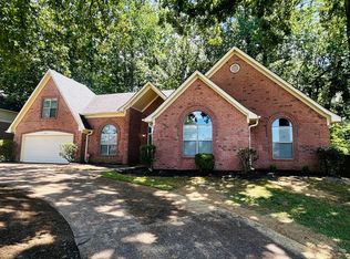 8411 Trinity Rd, Cordova, TN 38018