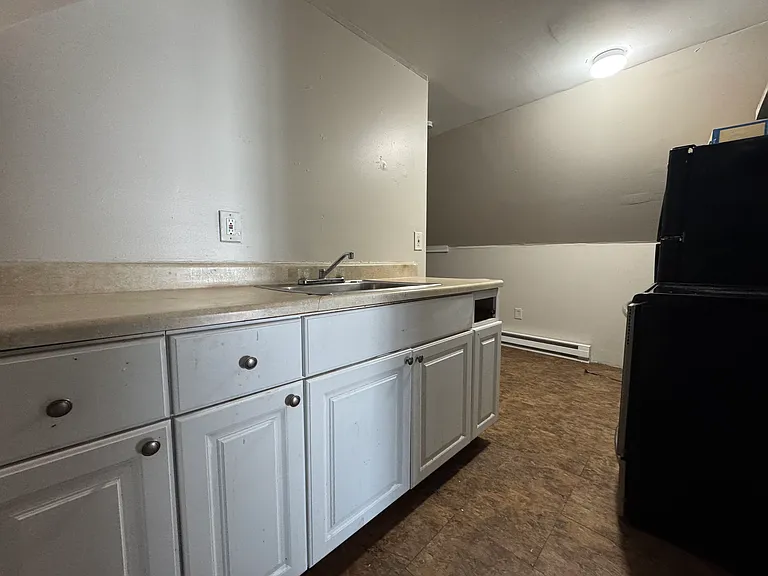 98 Waterville St #3 — Photo 8